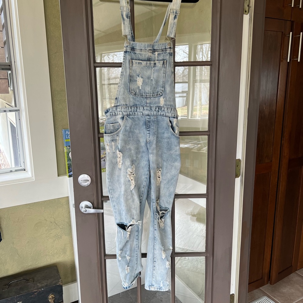 Destroyed demon overalls